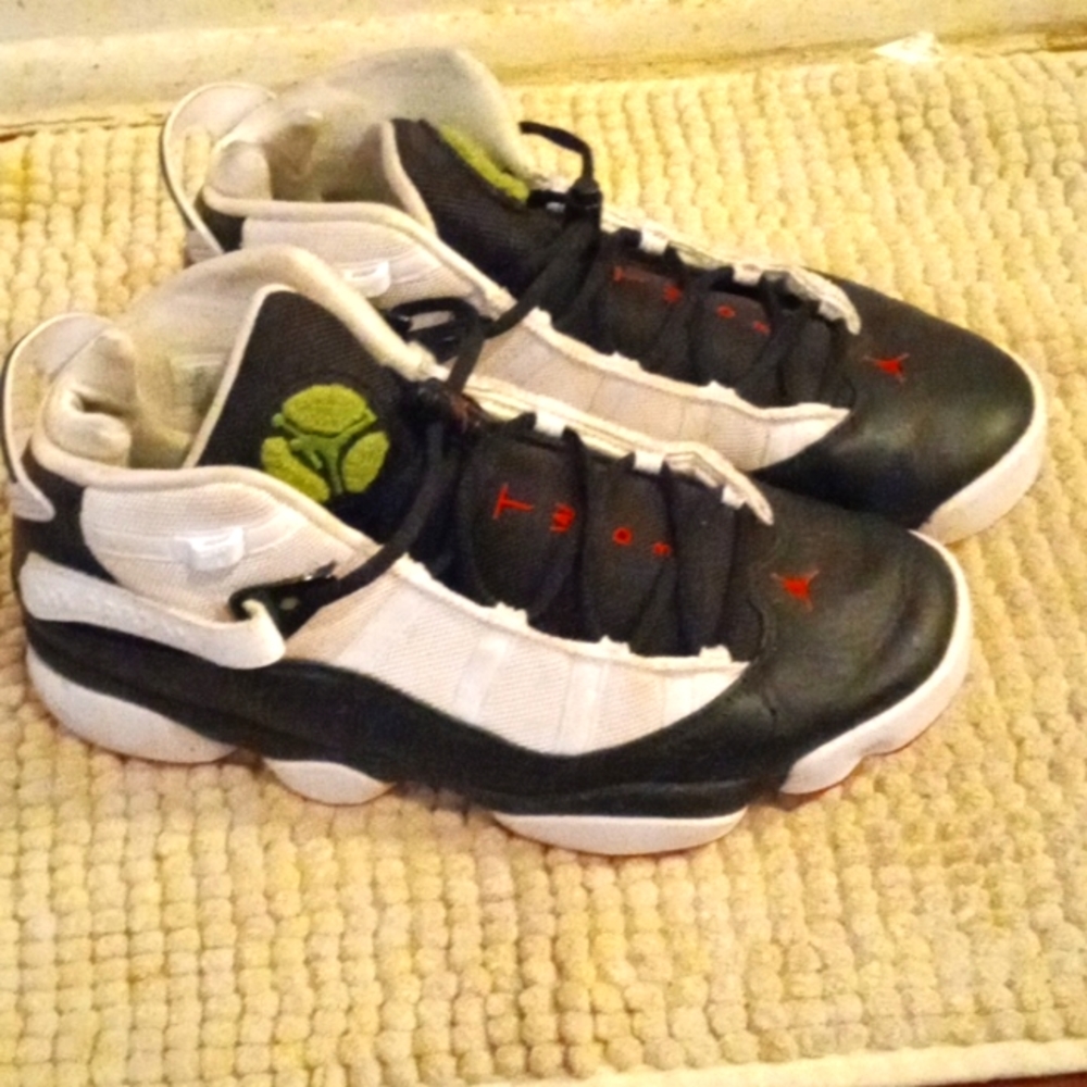 Men's Jordan 6 Ring shoe